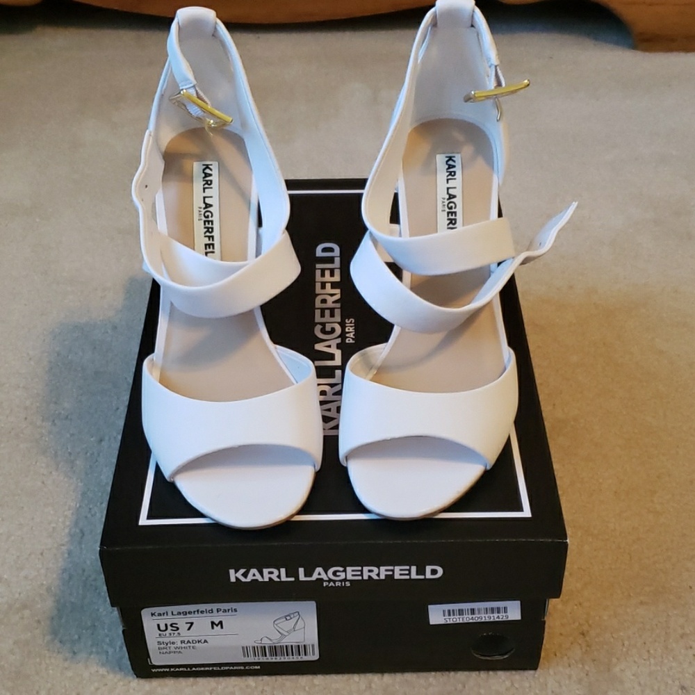 Brand new Karl Lagerfeld white wedges SZ 7
